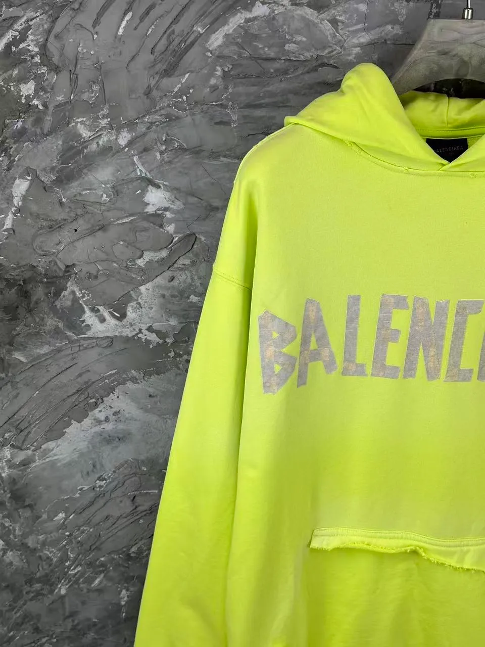 BALENCI*GA 24ss Hot Sale . . . . . , . 450g os . Same Style -Color： Green Khaki -SIZE：XS S M L 8912#
